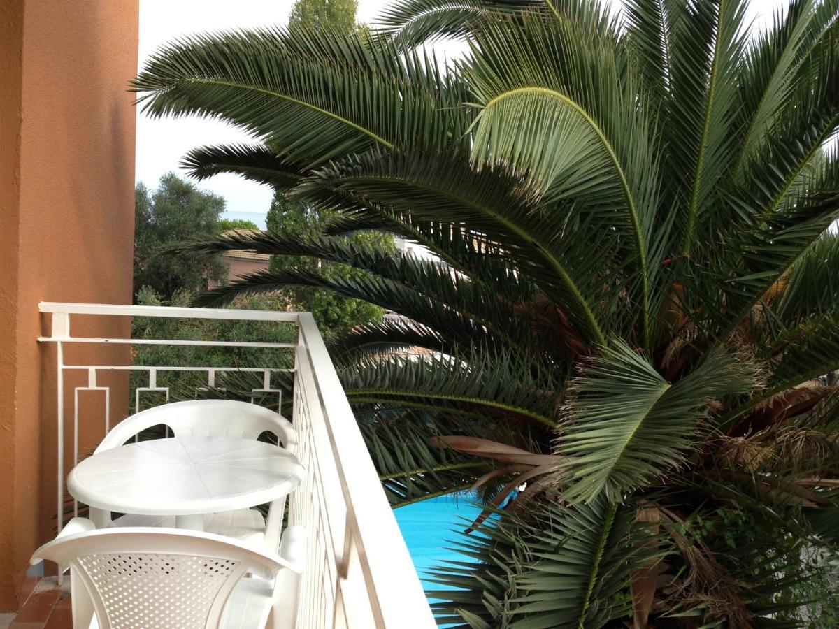Pantheon Hall Hotel Mesongí Exterior foto